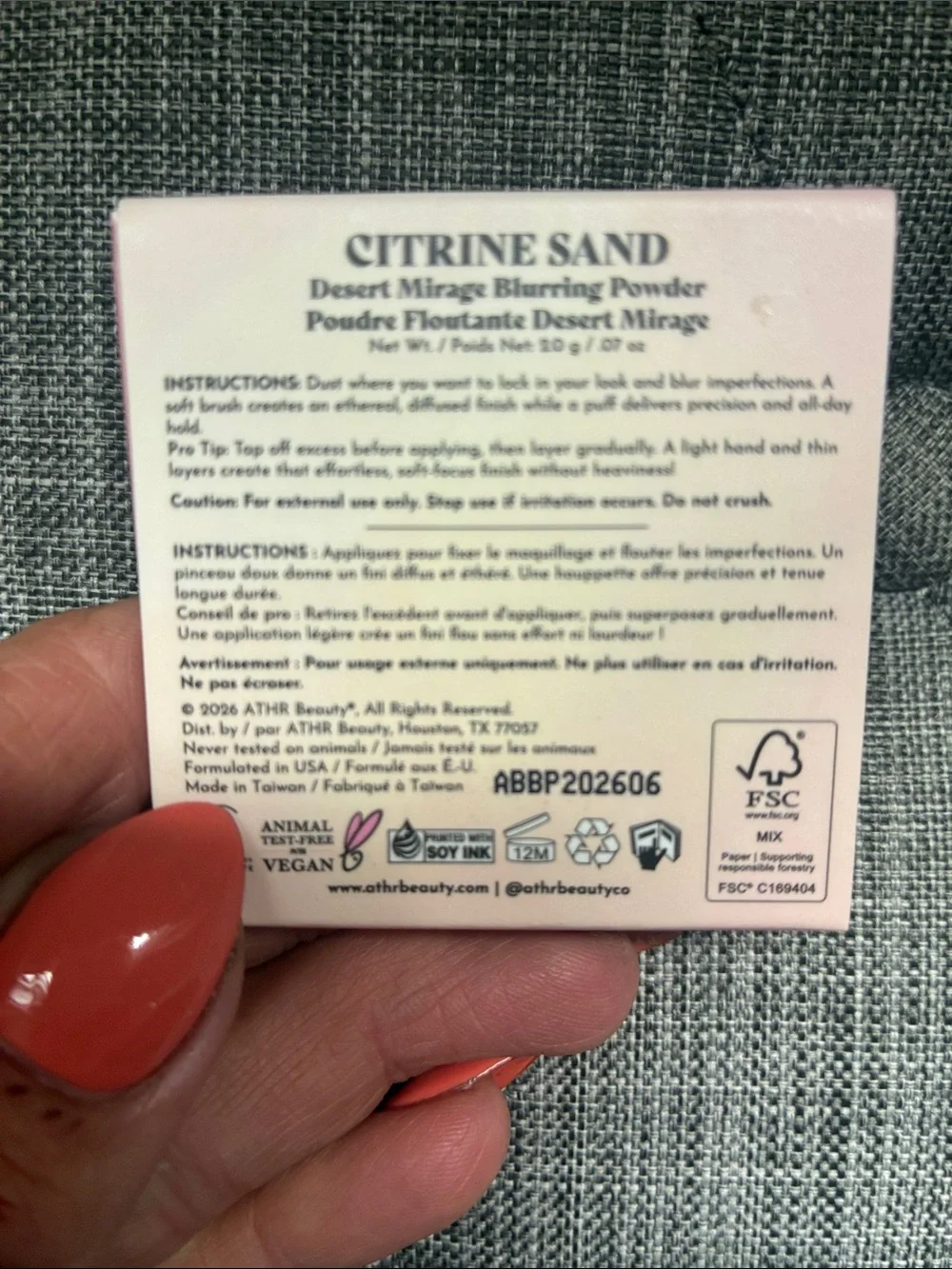Athr Beauty Pink blurring powder